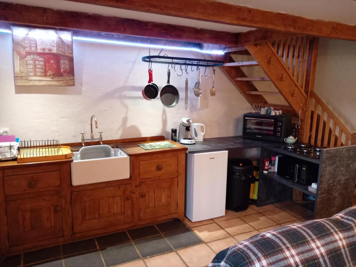 character breton cottage Carhaix-Plouguer Esterno foto