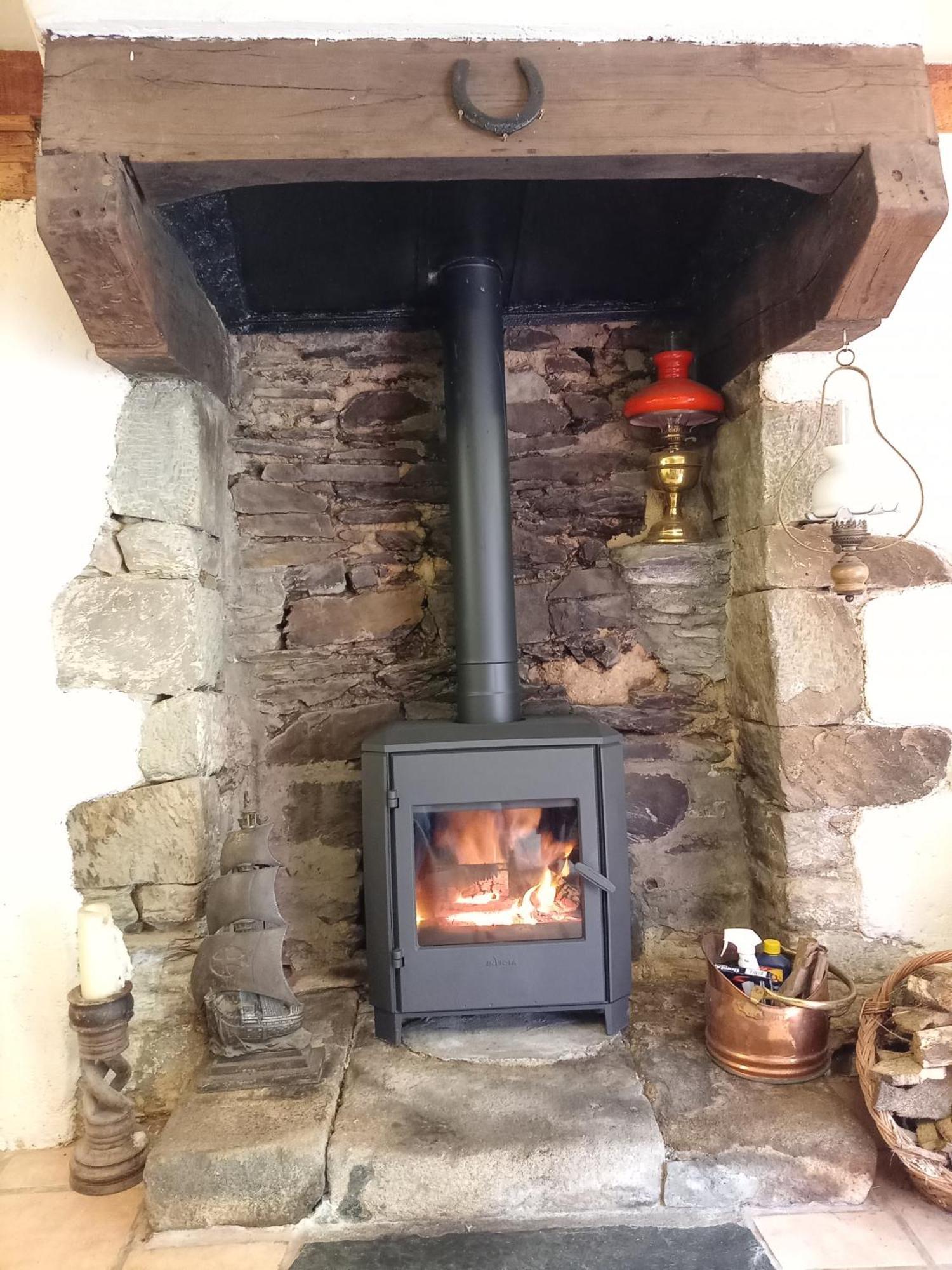 character breton cottage Carhaix-Plouguer Esterno foto